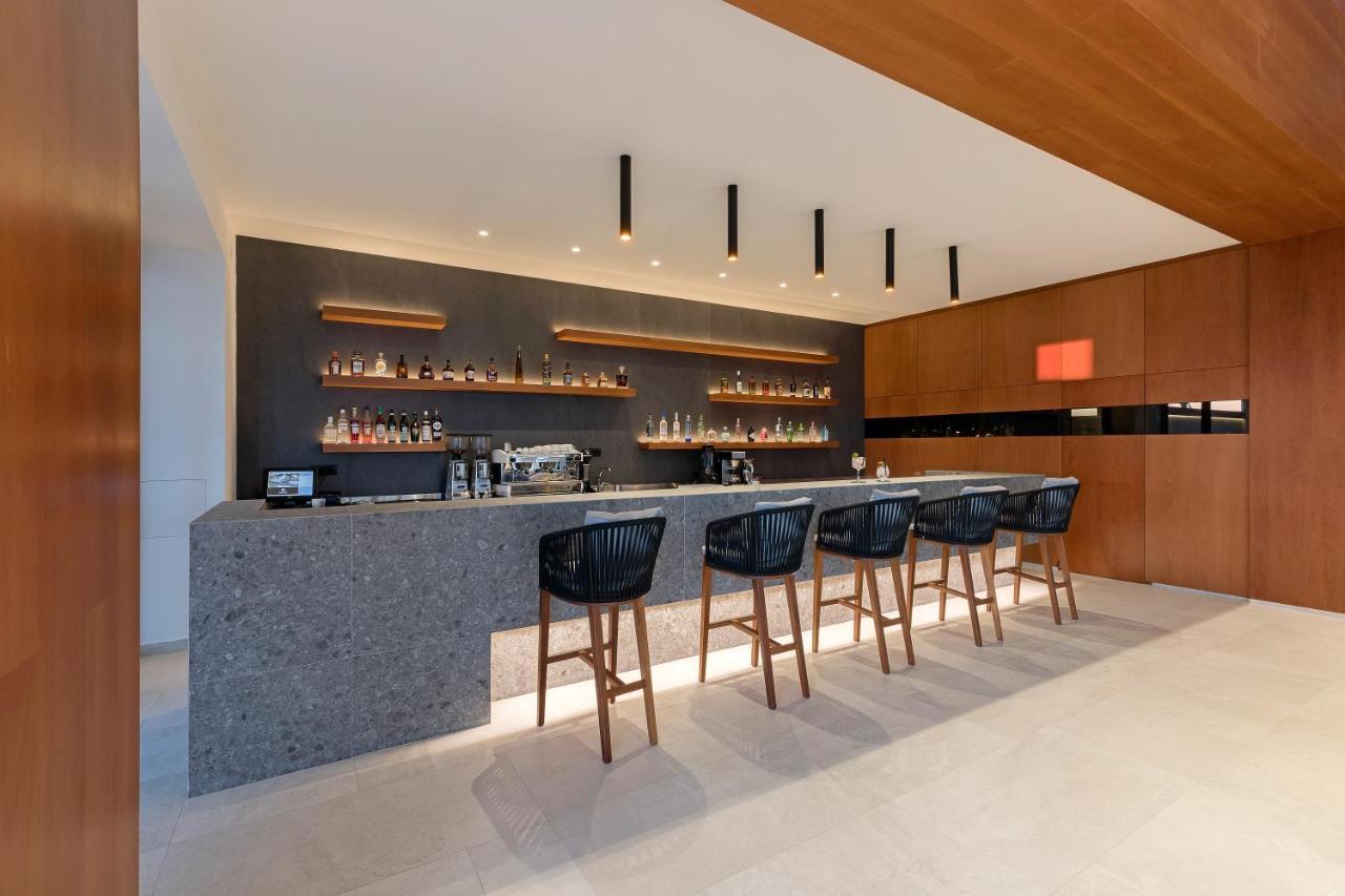 D' Andrea Lagoon All Suites - Adults Only Мармарі Екстер'єр фото The bar at the lounge